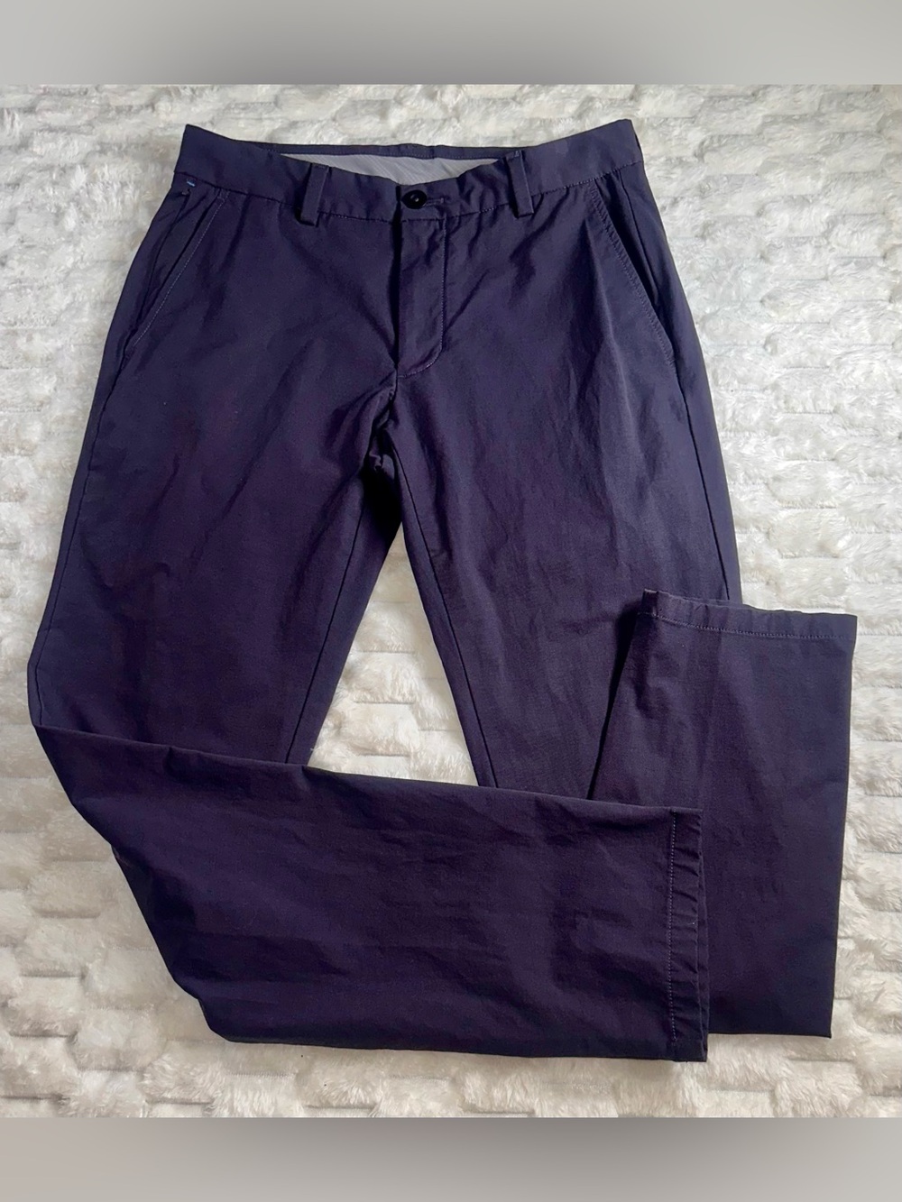 Vineyard Vines Men's Chinos in Deep Navy OTG 30 X 32 Excellent condition!!